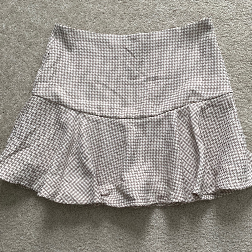 Mustard Seed mini Skort.  NEVER WORN